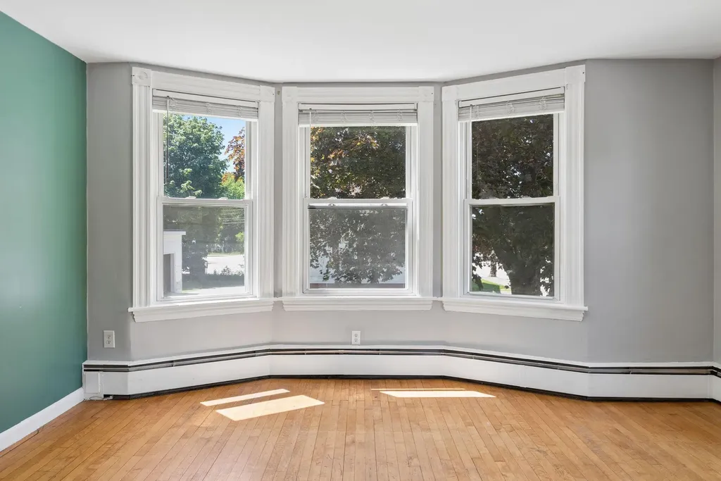 163 Rosedale Street Lewiston ME 04240