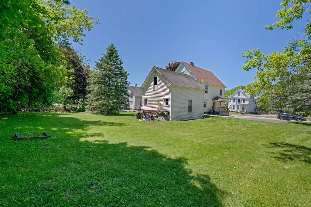 163 Rosedale Street Lewiston ME 04240