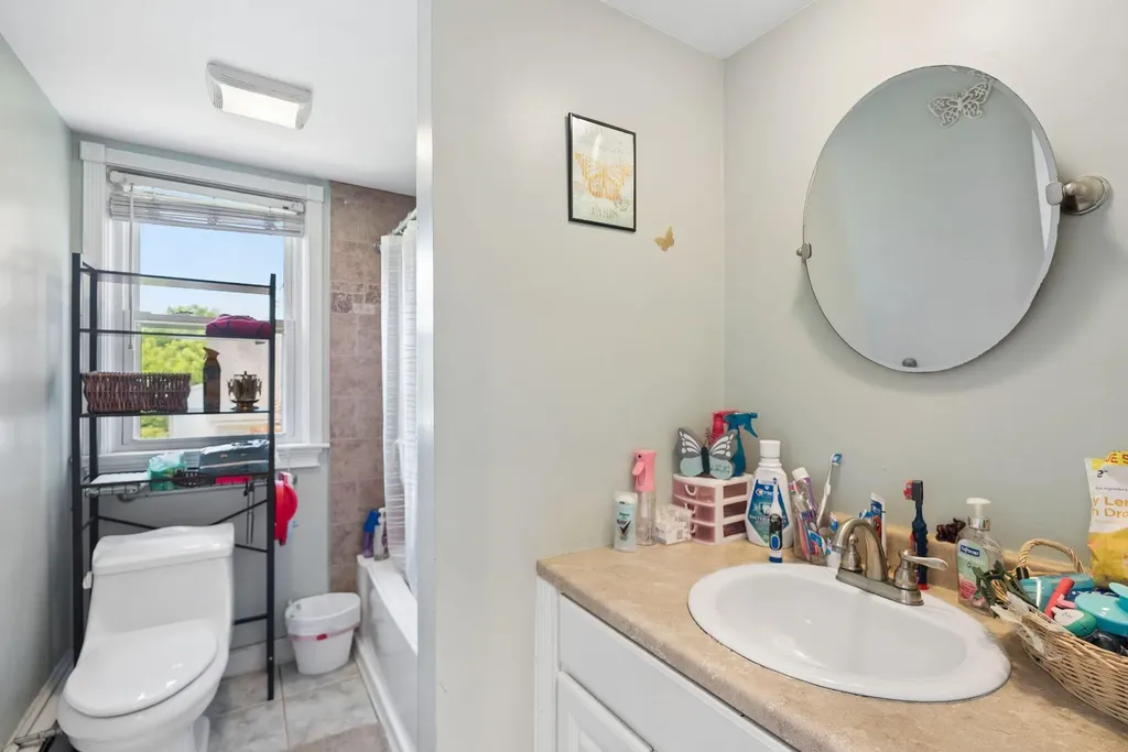 163 Rosedale Street Lewiston ME 04240