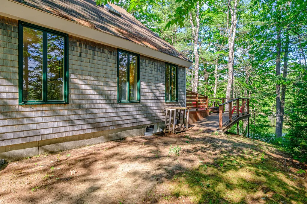 138 Long Pond Drive Denmark ME 04022