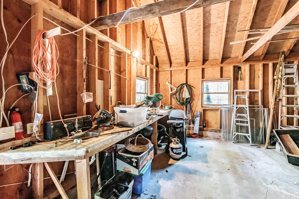 138 Long Pond Drive Denmark ME 04022