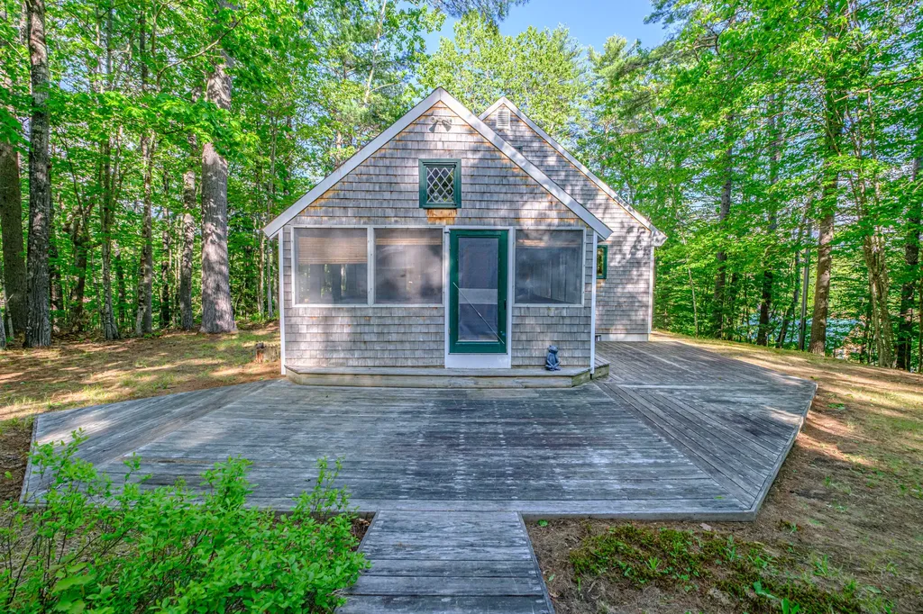 138 Long Pond Drive Denmark ME 04022