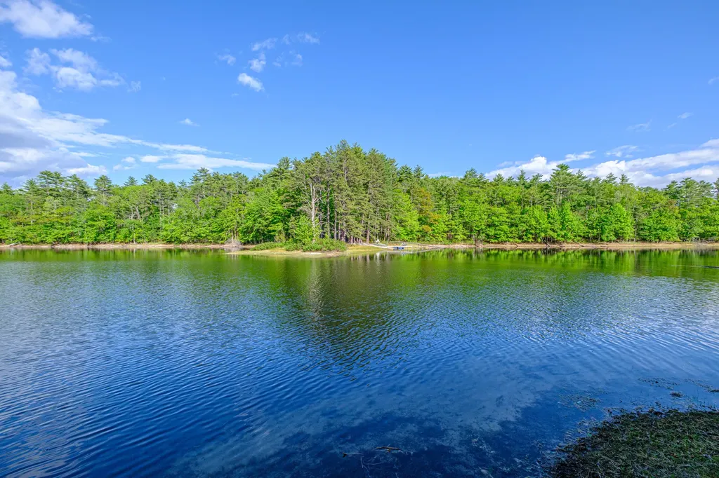 138 Long Pond Drive Denmark ME 04022