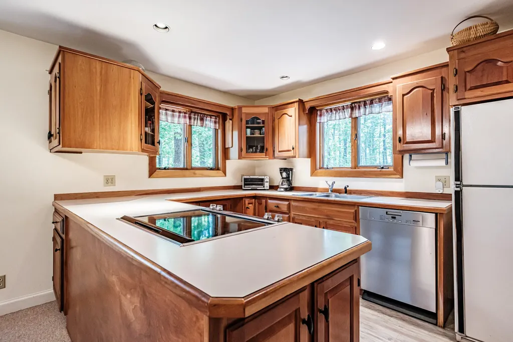 138 Long Pond Drive Denmark ME 04022