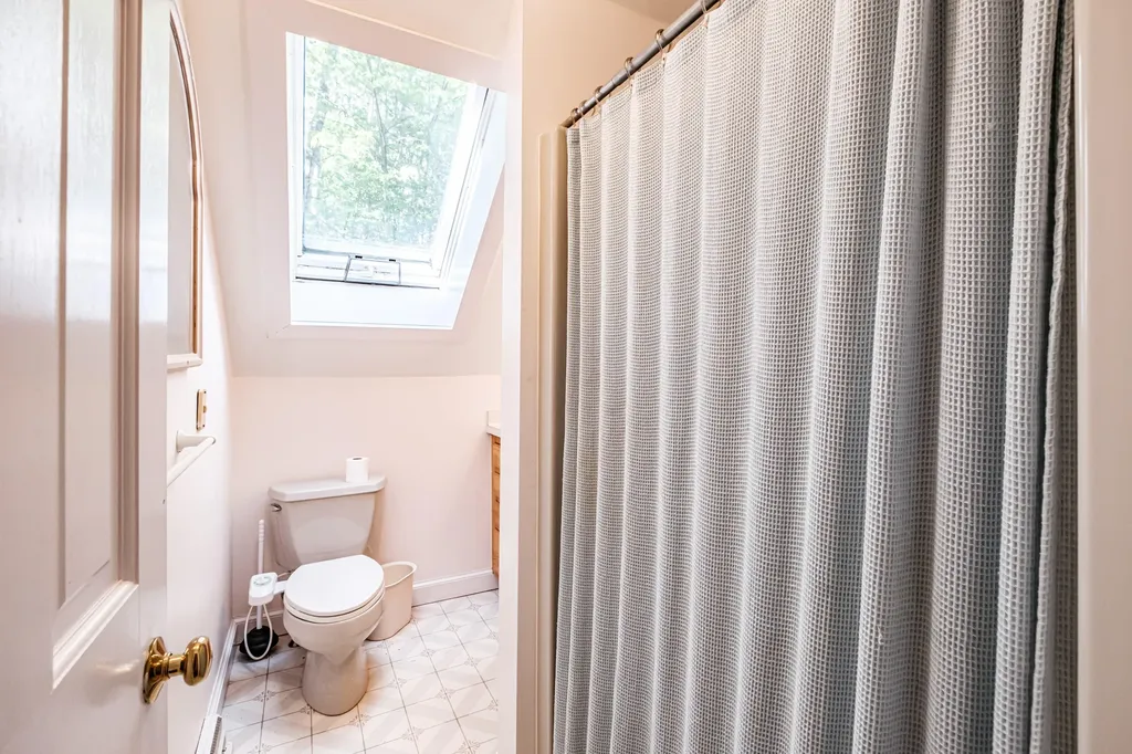 138 Long Pond Drive Denmark ME 04022