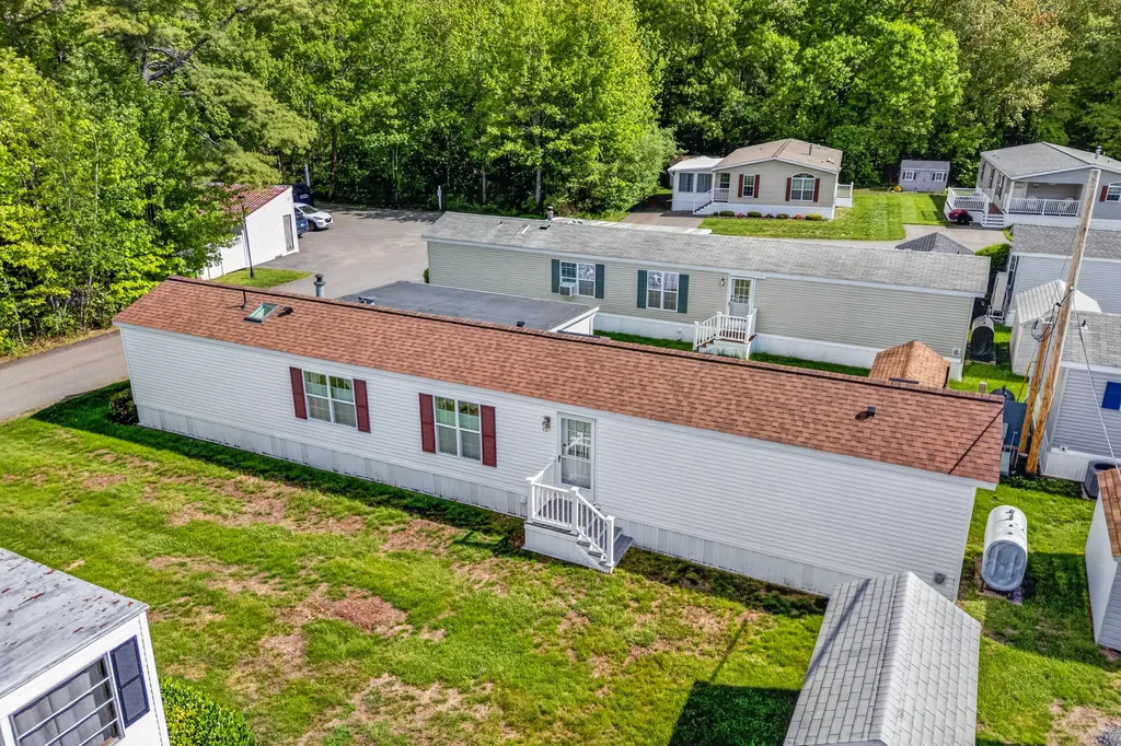100 Anna Robert Circle Wells ME 04090