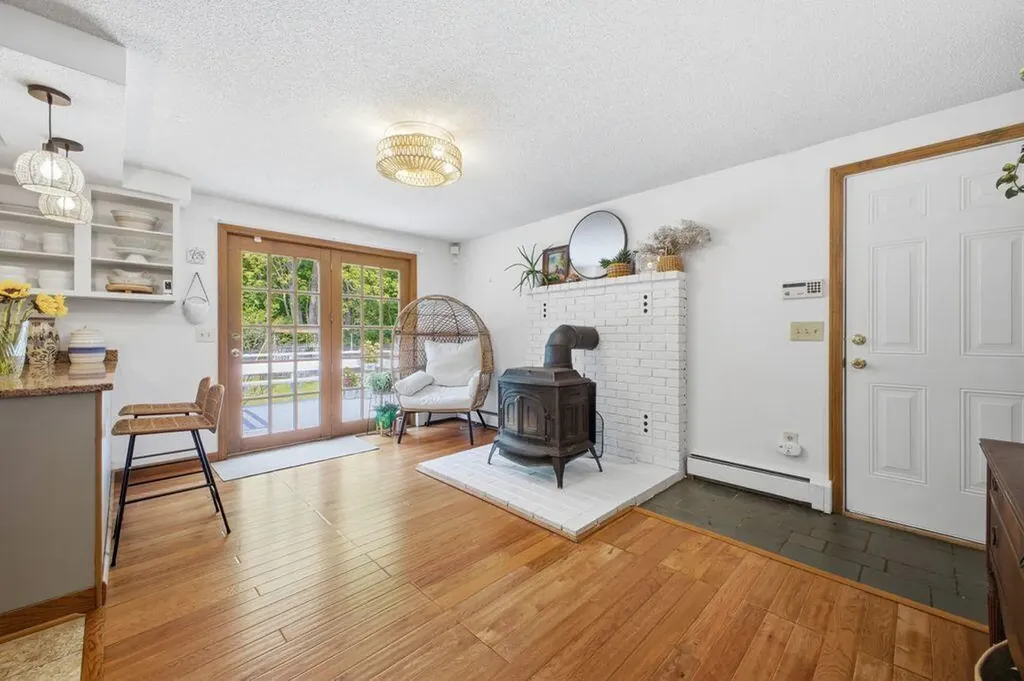 62 Frost Hill Road Portland ME 04103