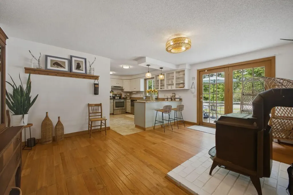 62 Frost Hill Road Portland ME 04103
