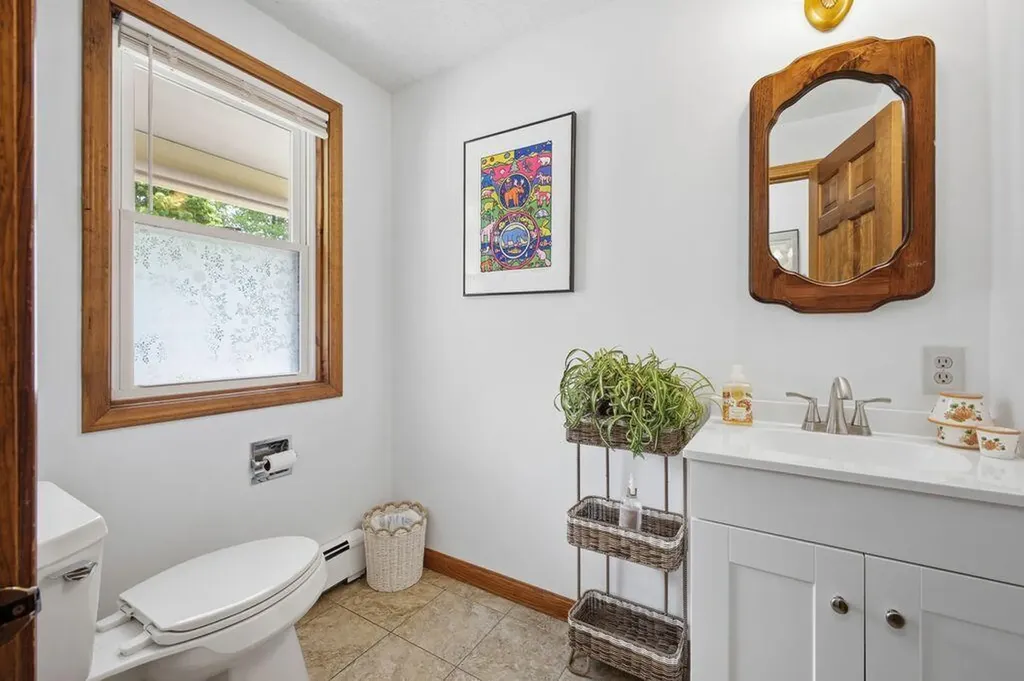62 Frost Hill Road Portland ME 04103