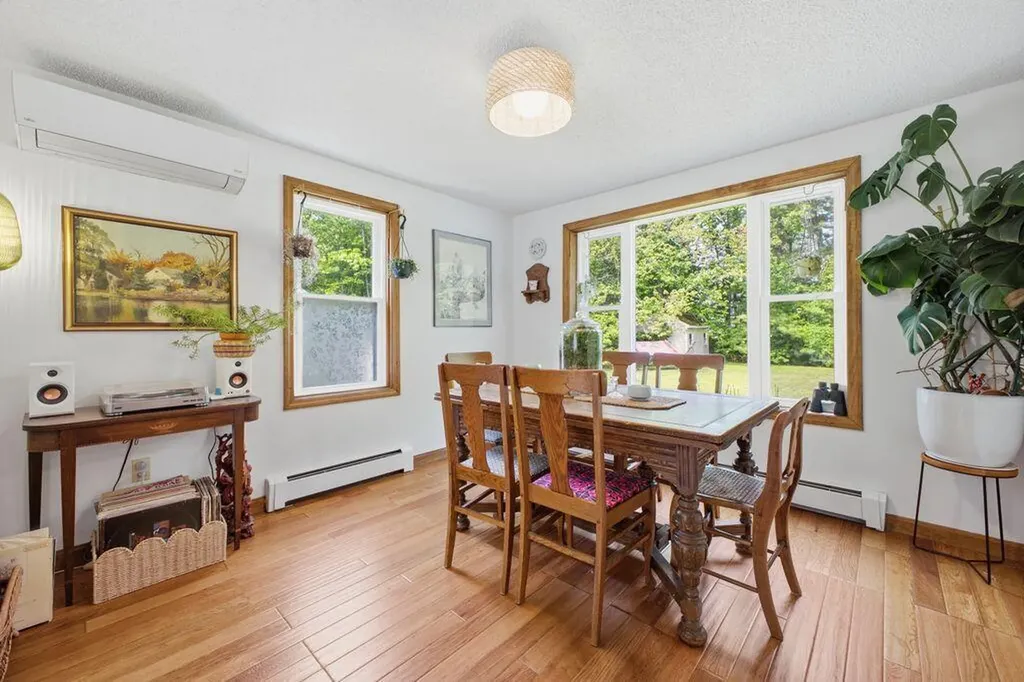 62 Frost Hill Road Portland ME 04103