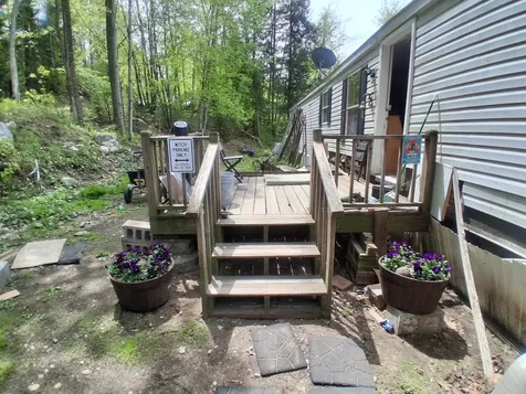 7 Stony Brook Drive Paris ME 04281