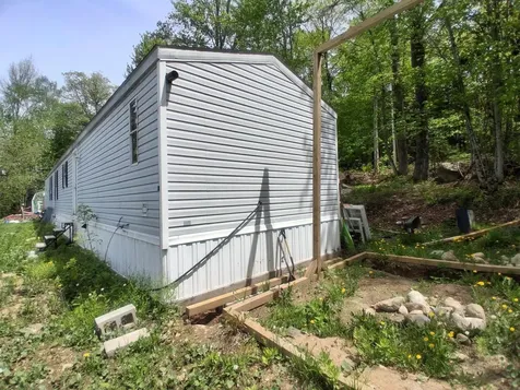 7 Stony Brook Drive Paris ME 04281