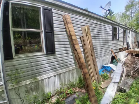 7 Stony Brook Drive Paris ME 04281