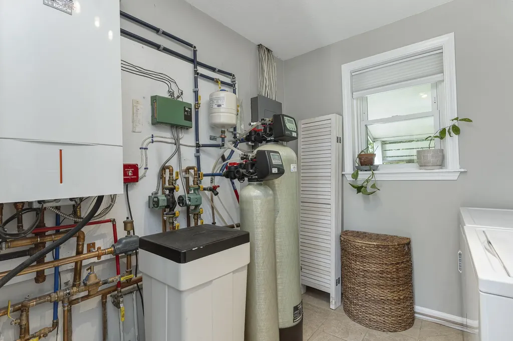 211 Broadturn Road Scarborough ME 04074