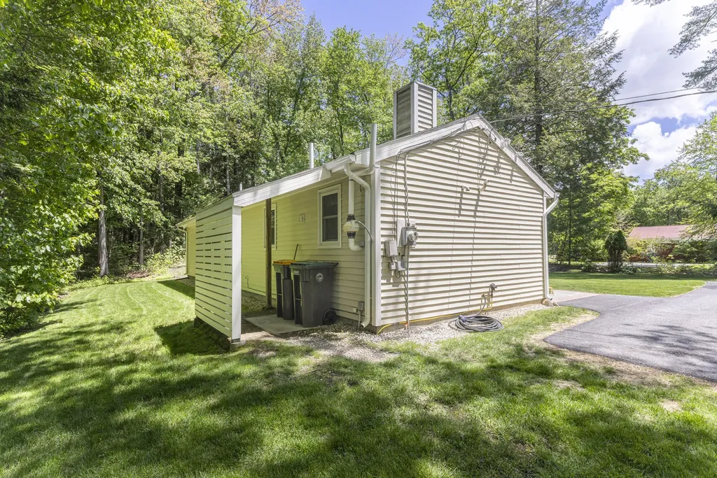211 Broadturn Road Scarborough ME 04074