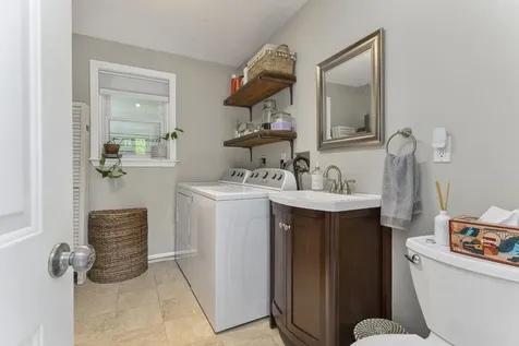 211 Broadturn Road Scarborough ME 04074
