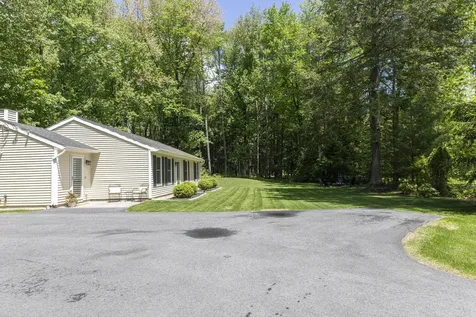 211 Broadturn Road Scarborough ME 04074