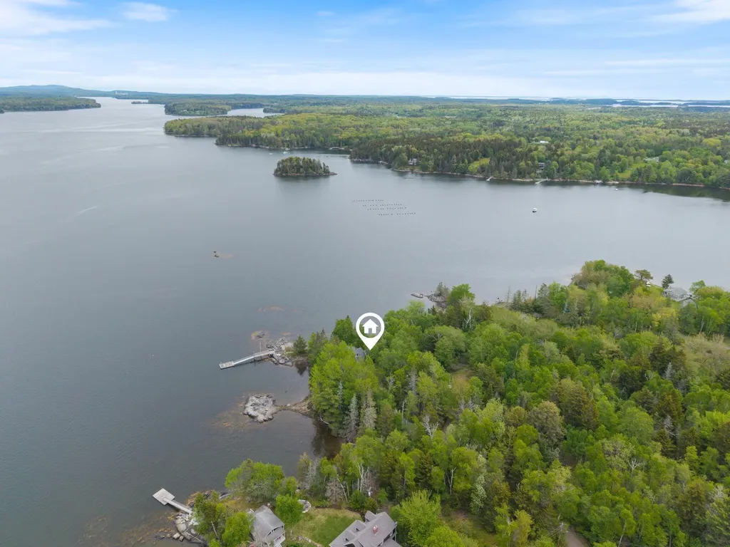 15 Earthly Heaven Lane Saint George ME 04860