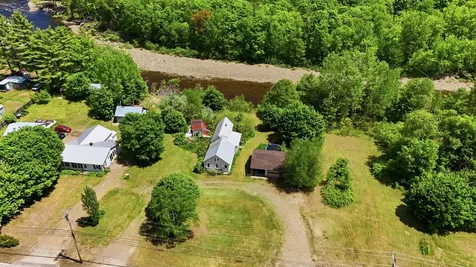 66 Farmington Road Strong ME 04983