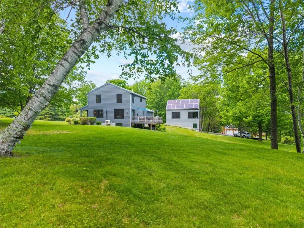 7 Breezy Hill Lane Falmouth ME 04105