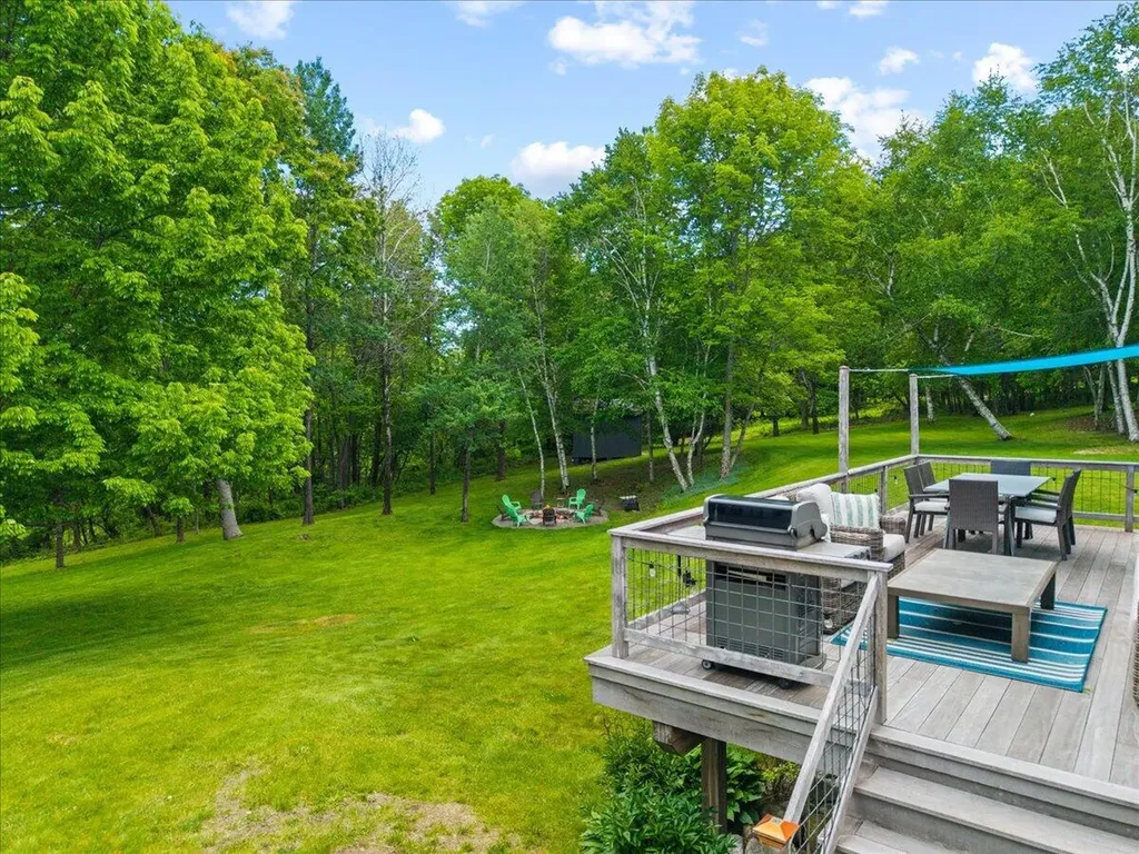 7 Breezy Hill Lane Falmouth ME 04105