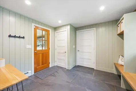 7 Breezy Hill Lane Falmouth ME 04105