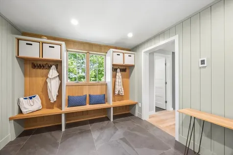7 Breezy Hill Lane Falmouth ME 04105