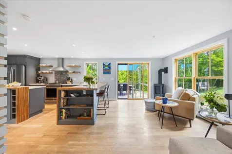 7 Breezy Hill Lane Falmouth ME 04105