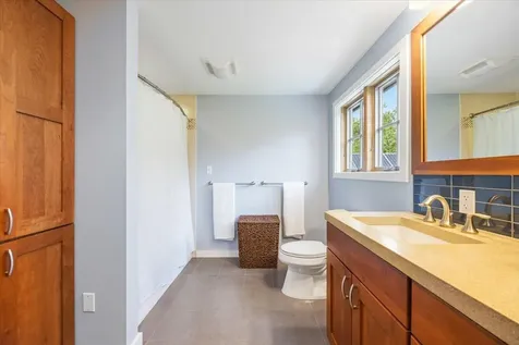 7 Breezy Hill Lane Falmouth ME 04105