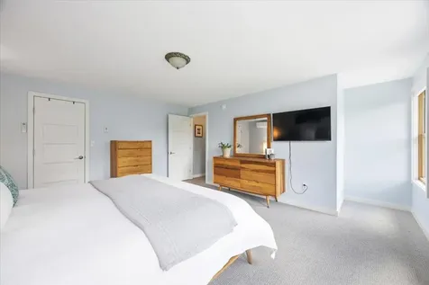 7 Breezy Hill Lane Falmouth ME 04105