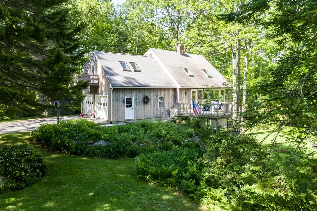 15 Cushing Briggs Road Freeport ME 04032
