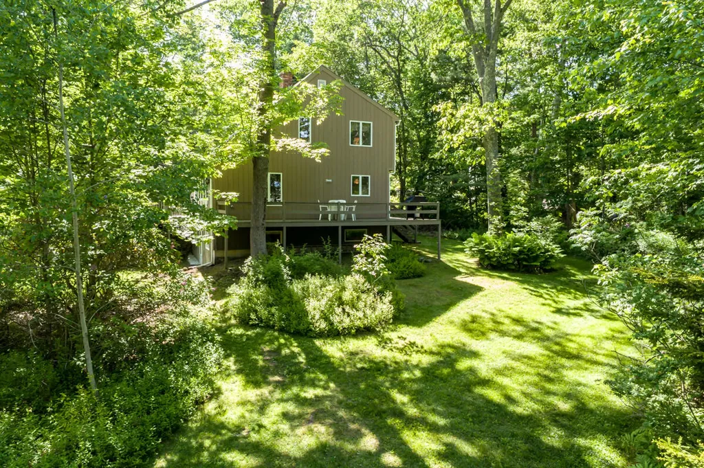 15 Cushing Briggs Road Freeport ME 04032