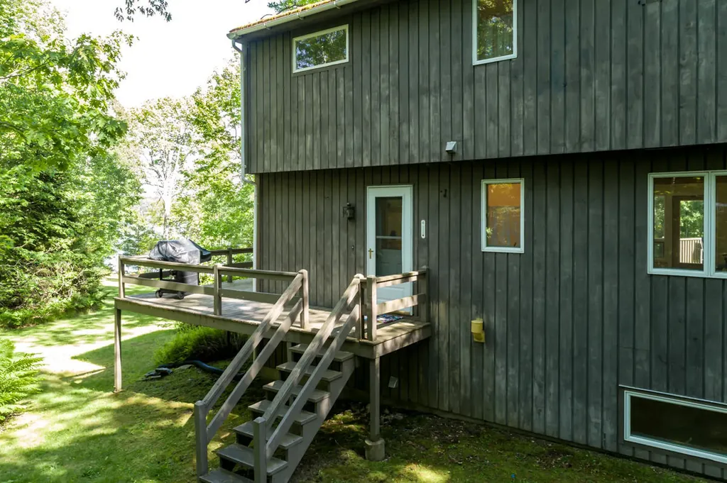 15 Cushing Briggs Road Freeport ME 04032