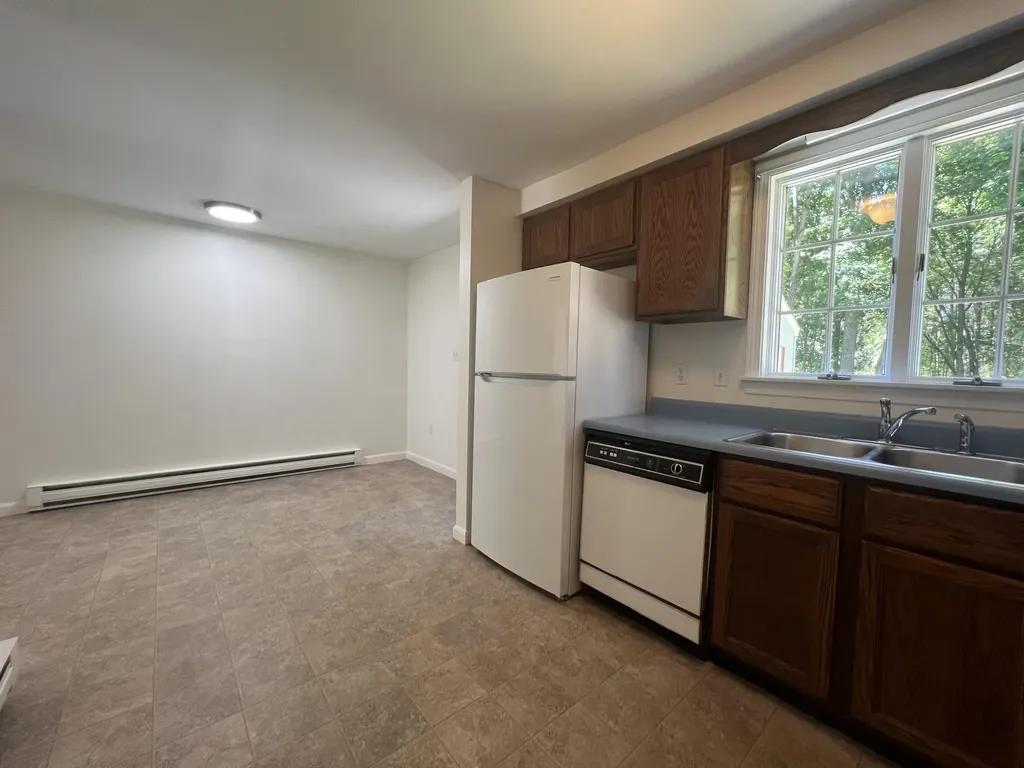 19 Melvin Street Auburn ME 04210