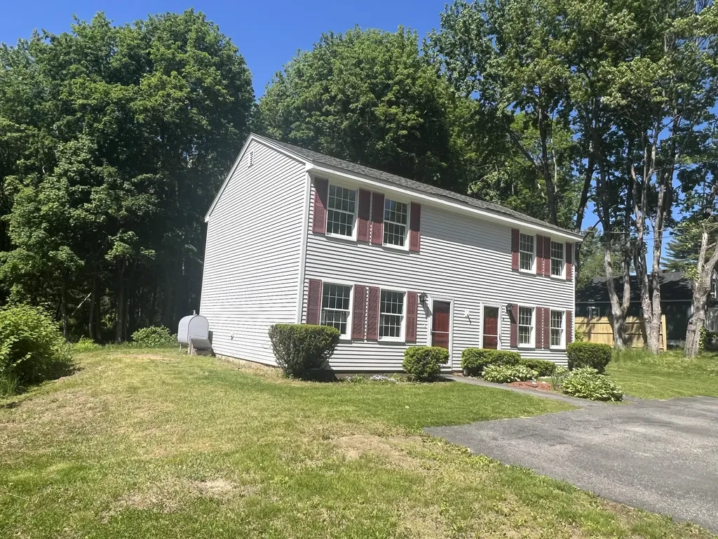 19 Melvin Street Auburn ME 04210