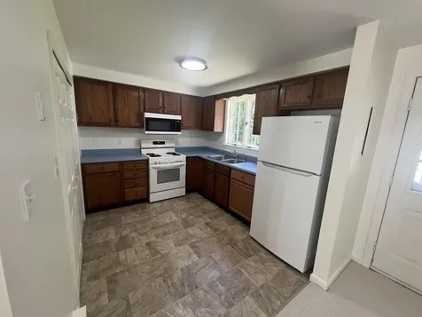 19 Melvin Street Auburn ME 04210