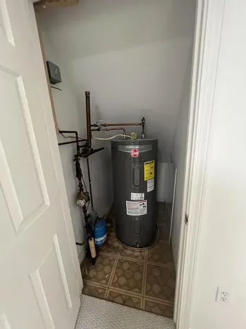 19 Melvin Street Auburn ME 04210