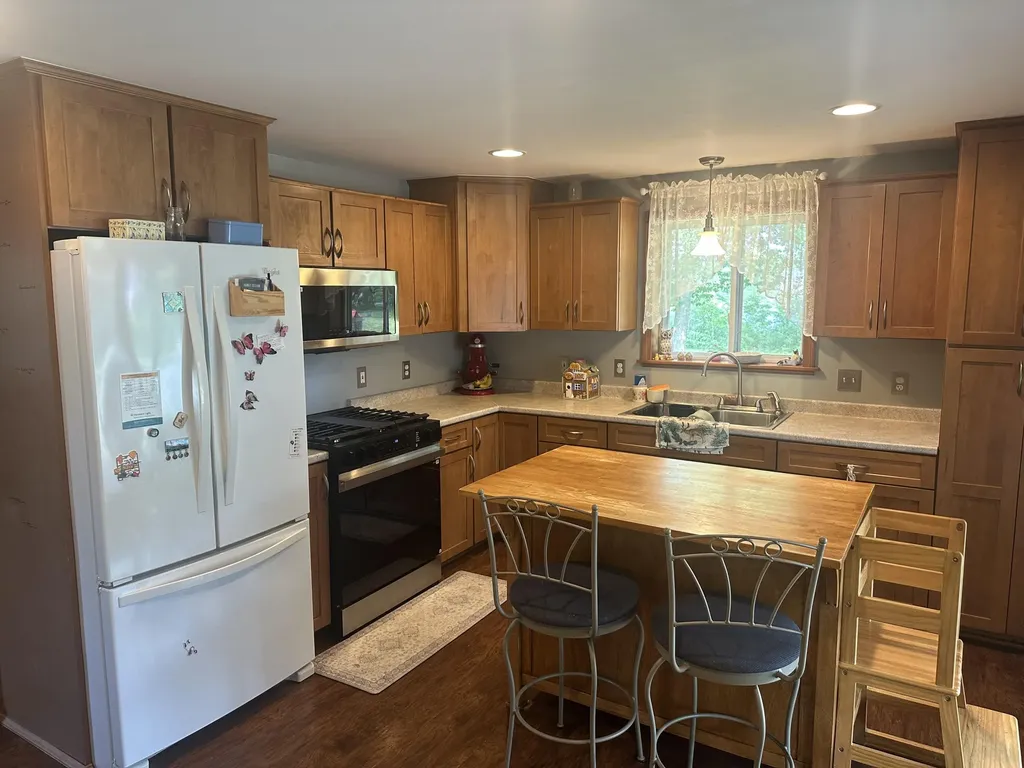 37 Penobscot Avenue Howland ME 04448