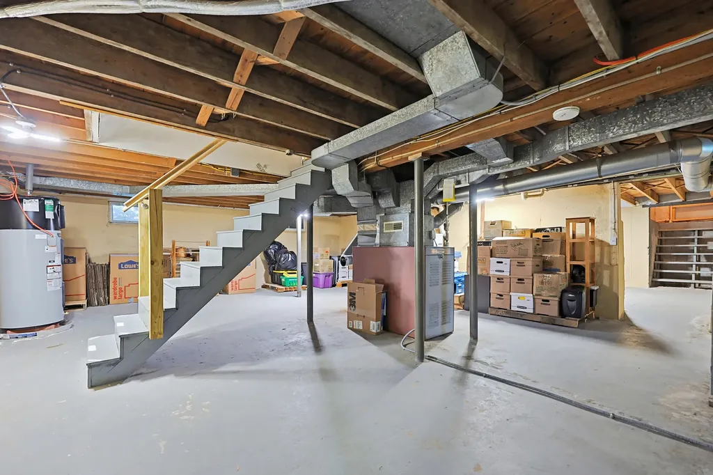 171 Carlson Street Westbrook ME 04092