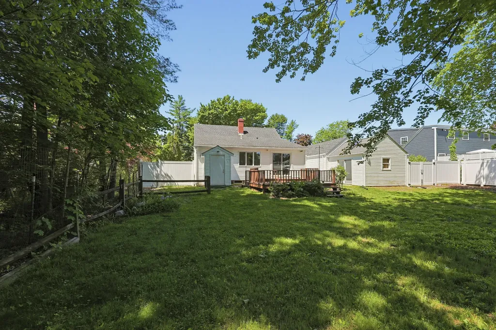 171 Carlson Street Westbrook ME 04092