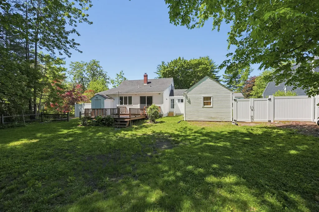 171 Carlson Street Westbrook ME 04092