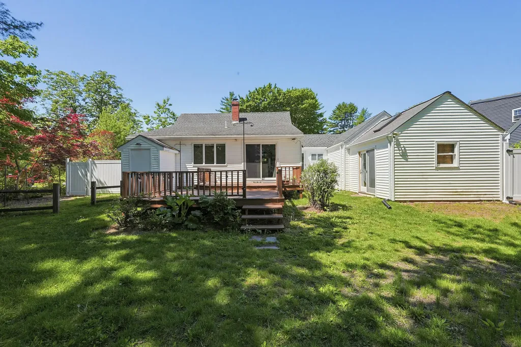 171 Carlson Street Westbrook ME 04092