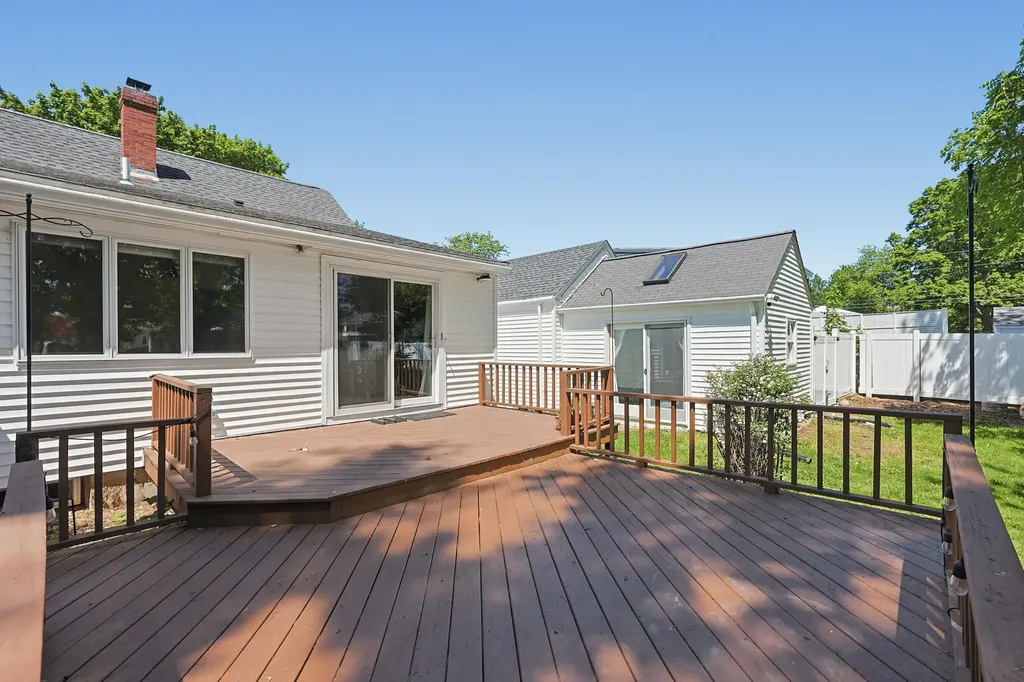 171 Carlson Street Westbrook ME 04092