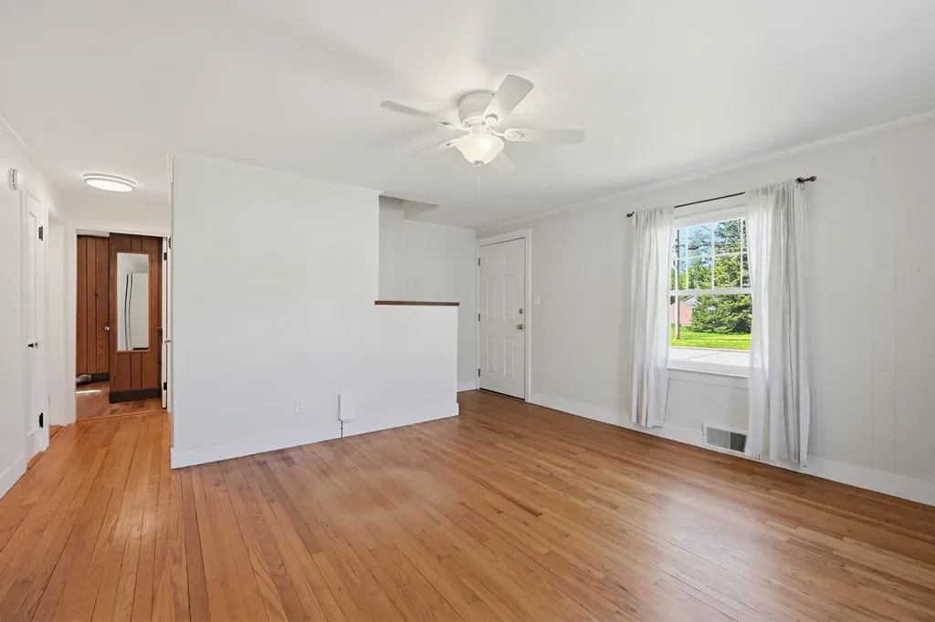 171 Carlson Street Westbrook ME 04092