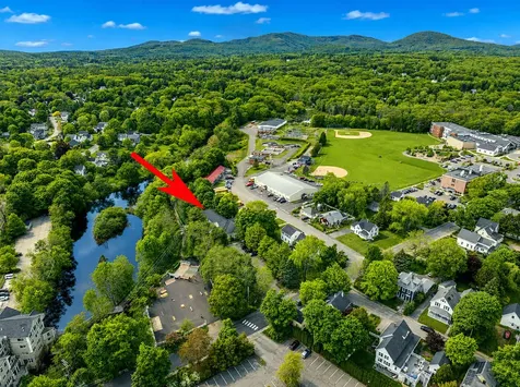 10 Knowlton Street Camden ME 04843