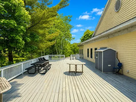 10 Knowlton Street Camden ME 04843