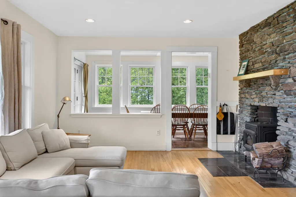 526 Belfast Road Camden ME 04843