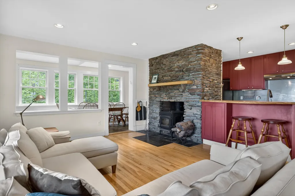 526 Belfast Road Camden ME 04843