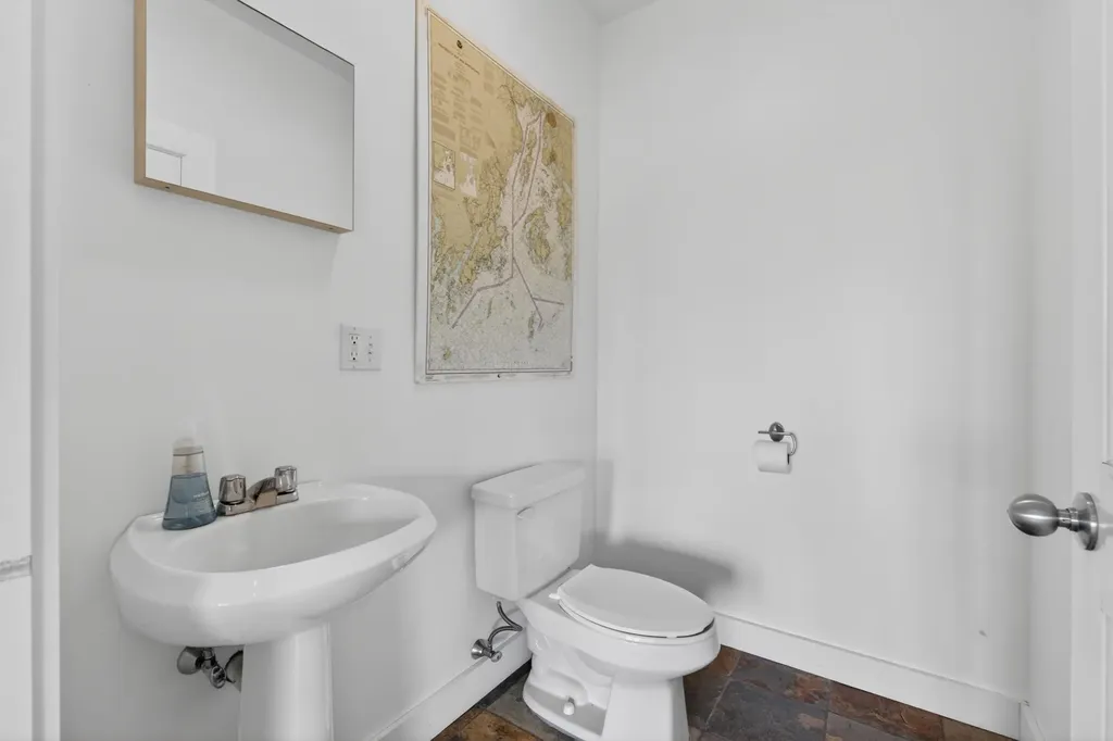 526 Belfast Road Camden ME 04843