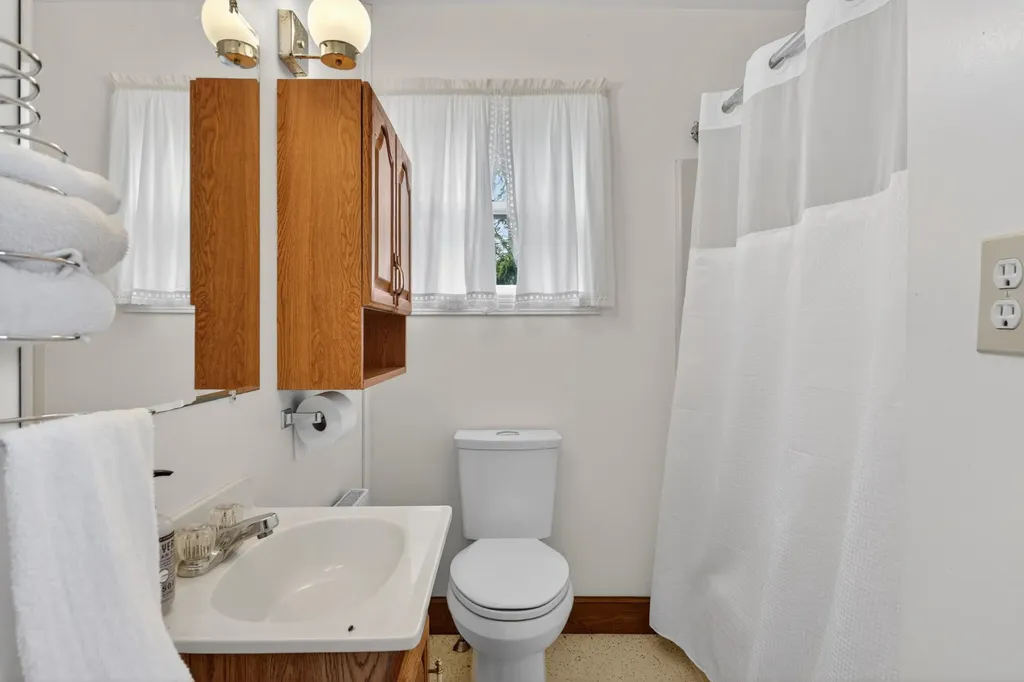 526 Belfast Road Camden ME 04843